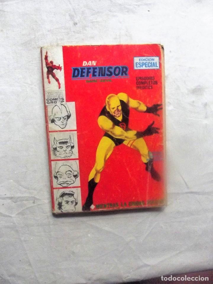 C&oacute;mics: DAN DEFENSOR MIENTRAS LA CIUDAD DUERME - Foto 1