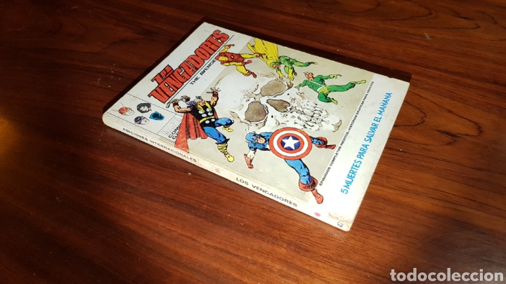 C&oacute;mics: LOS VENGADORES 47 VERTICE TACO - Foto 1