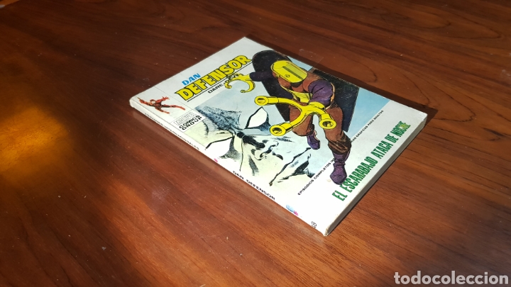 C&oacute;mics: DAN DEFENSOR 48 BUEN ESTADO TACO VERTICE - Foto 1