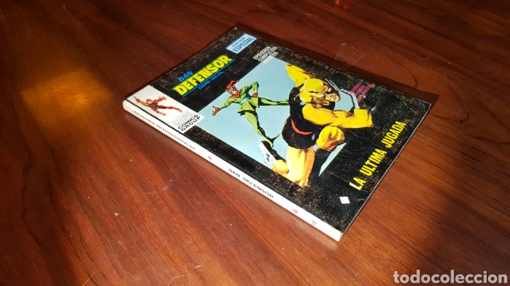 C&oacute;mics: DAN DEFENSOR 18 BUEN ESTADO TACO VERTICE - Foto 1
