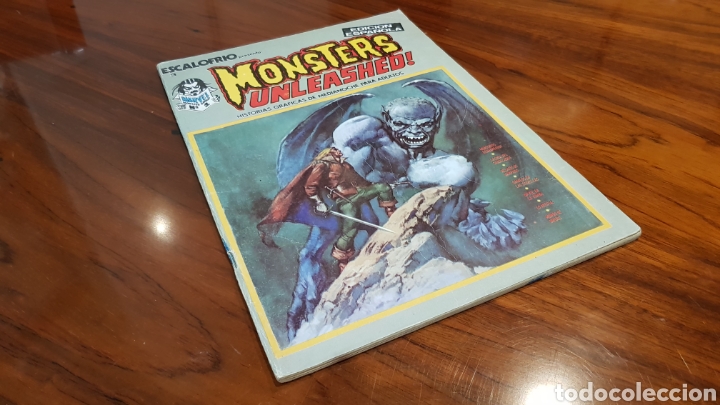 C&oacute;mics: ESCALOFRIO 3 CASI EXCELENTE ESTADO VERTICE - Foto 1