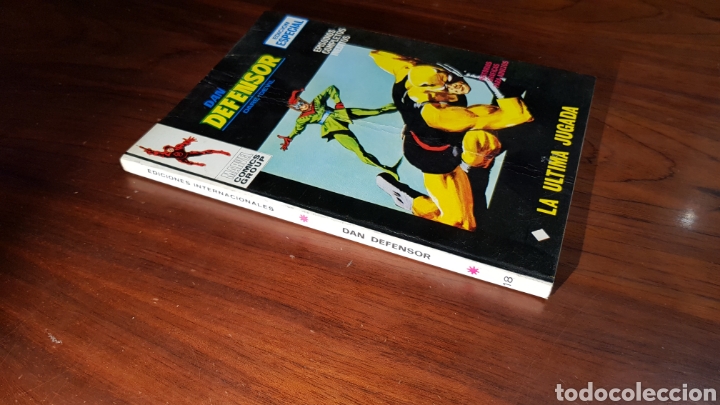 C&oacute;mics: DAN DEFENDOR 18 MUY BUEN ESTADO VERTICE - Foto 2