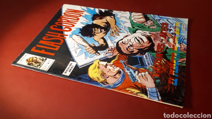C&oacute;mics: EXCELENTE ESTADO FLASH GORDON 34 VERTICE VOL I - Foto 1