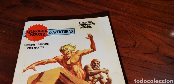 C&oacute;mics: CASI EXCELENTE ESTADO SELECCIONES VERTICE 30 - Foto 2