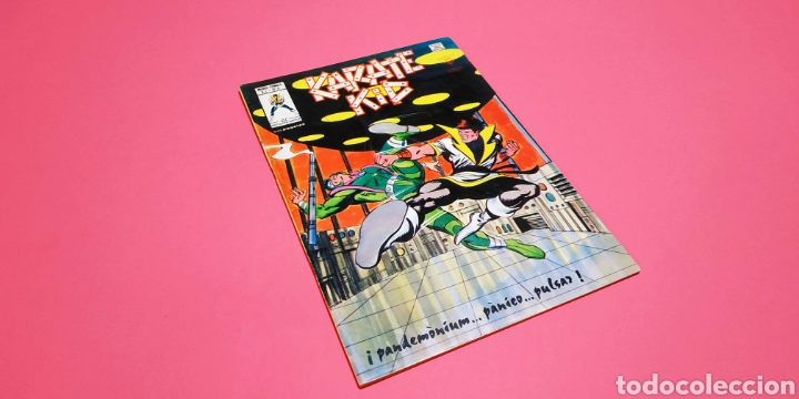 C&oacute;mics: CASI EXCELENTE ESTADO KARATE KID 4 VERTICE - Foto 1