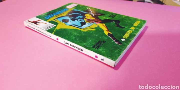 C&oacute;mics: CASI EXCELENTE ESTADO DAN DEFENSOR 4 VERTICE - Foto 1