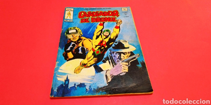 C&oacute;mics: LOS INSUPERABLES 4 VERTICE - Foto 1