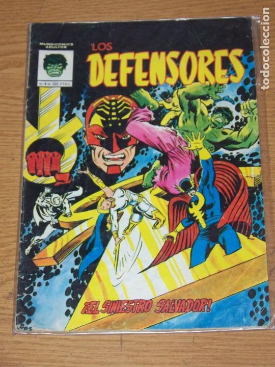 C&oacute;mics: VERTICE MUNDICOMICS LOS DEFENSORES 4 - Foto 1