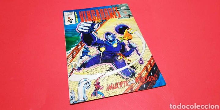 C&oacute;mics: LOS VENGADORES 41 VERTICE VOL II - Foto 1