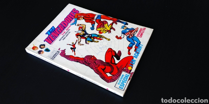 C&oacute;mics: EXCELENTE ESTADO LOS VENGADORES 5 TACO VERTICE - Foto 1