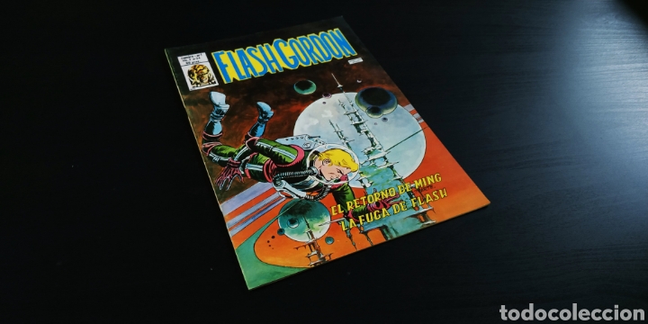 C&oacute;mics: EXCELENTE ESTADO FLASH GORDON 34 VOL II VERTICE - Foto 1