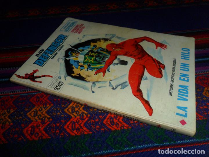 C&oacute;mics: V&Eacute;RTICE VOL. 1 DAN DEFENSOR N&ordm; 28. 25 PTS. 1971. LA VIDA EN UN HILO. - Foto 1