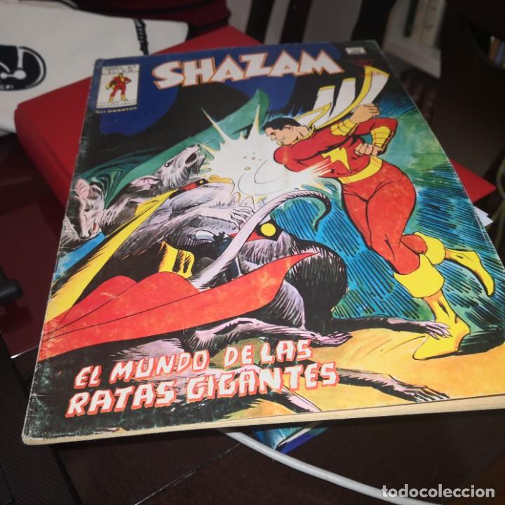 C&oacute;mics: SHAZAM 10 VERTICE VOL I - Foto 1