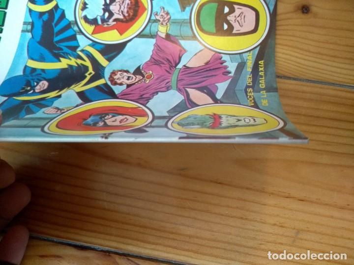 C&oacute;mics: Selecciones Marvel Presenta a: Los Inhumanos Vol.1 n&ordm; 3 - Impecable - Foto 7