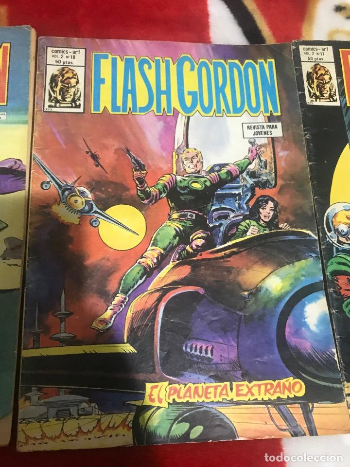 C&oacute;mics: FLASH GORDON COMIC-ART - VOL 2 N&ordm; 18 - El planeta Extra&ntilde;o - Ediciones Vertice - Foto 1