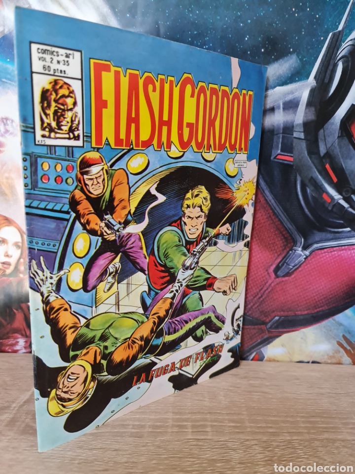 C&oacute;mics: CASI EXCELENTE ESTADO FLASH GORDON 35 VOL II COMICS VERTICE - Foto 1