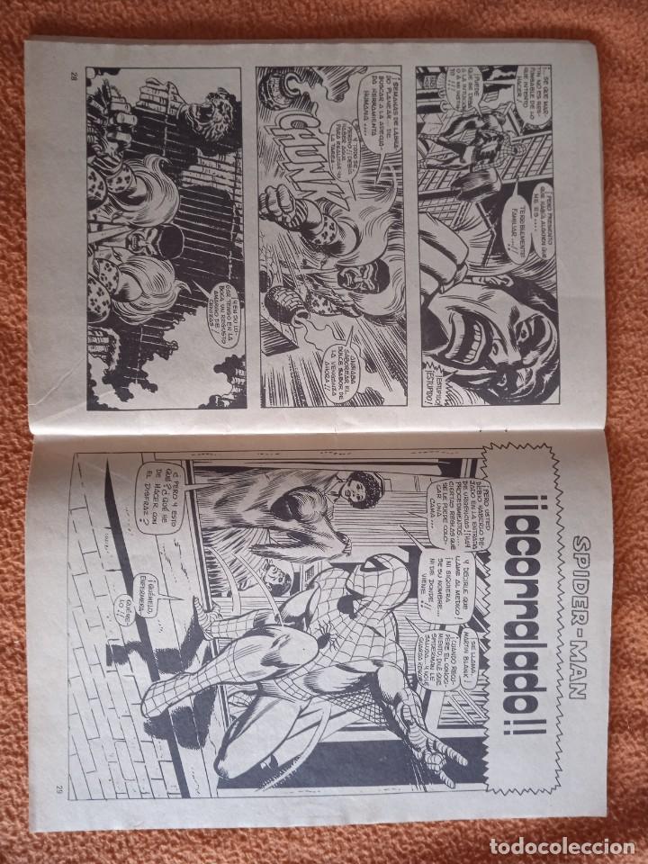 C&oacute;mics: SPIDERMAN V3. N&ordm; 54. CAZAR A SPIDERMAN! V&eacute;rtice 1979 - Foto 2