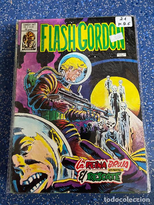 C&oacute;mics: VERTICE VOLUMEN 2 FLASH GORDON NUMERO 21 BUEN ESTADO - Foto 1