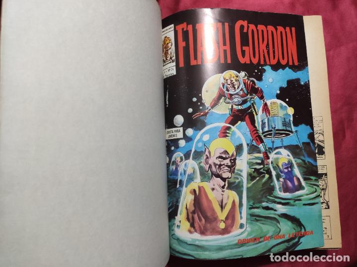 C&oacute;mics: FLASH GORDON. VOL 1. TOMO ENCUDERNADO CON 13 EJEMPLARES. VERTICE - Foto 2