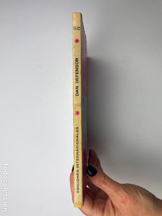 C&oacute;mics: DAN DEFENSOR N&ordm; 25 , MORIR EN EL MAR . Vertice a&ntilde;o 1971. - Foto 2