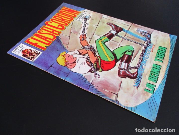C&oacute;mics: FLASH GORDON (1974, VERTICE) -V.1- 41 &middot; 1975 &middot; FLASH GORDON - Foto 2