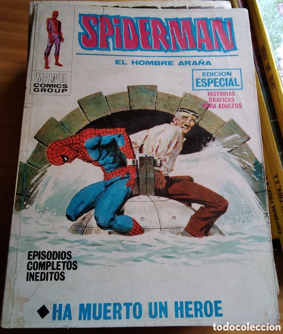 C&oacute;mics: Spiderman comic v&eacute;rtice V-1 n&uacute;mero 20 ha muerto un h&eacute;roe - Foto 1