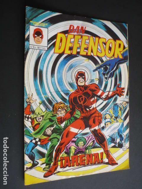 C&oacute;mics: DAN DEFENSOR VERTICE N&ordm; 3 - Foto 1