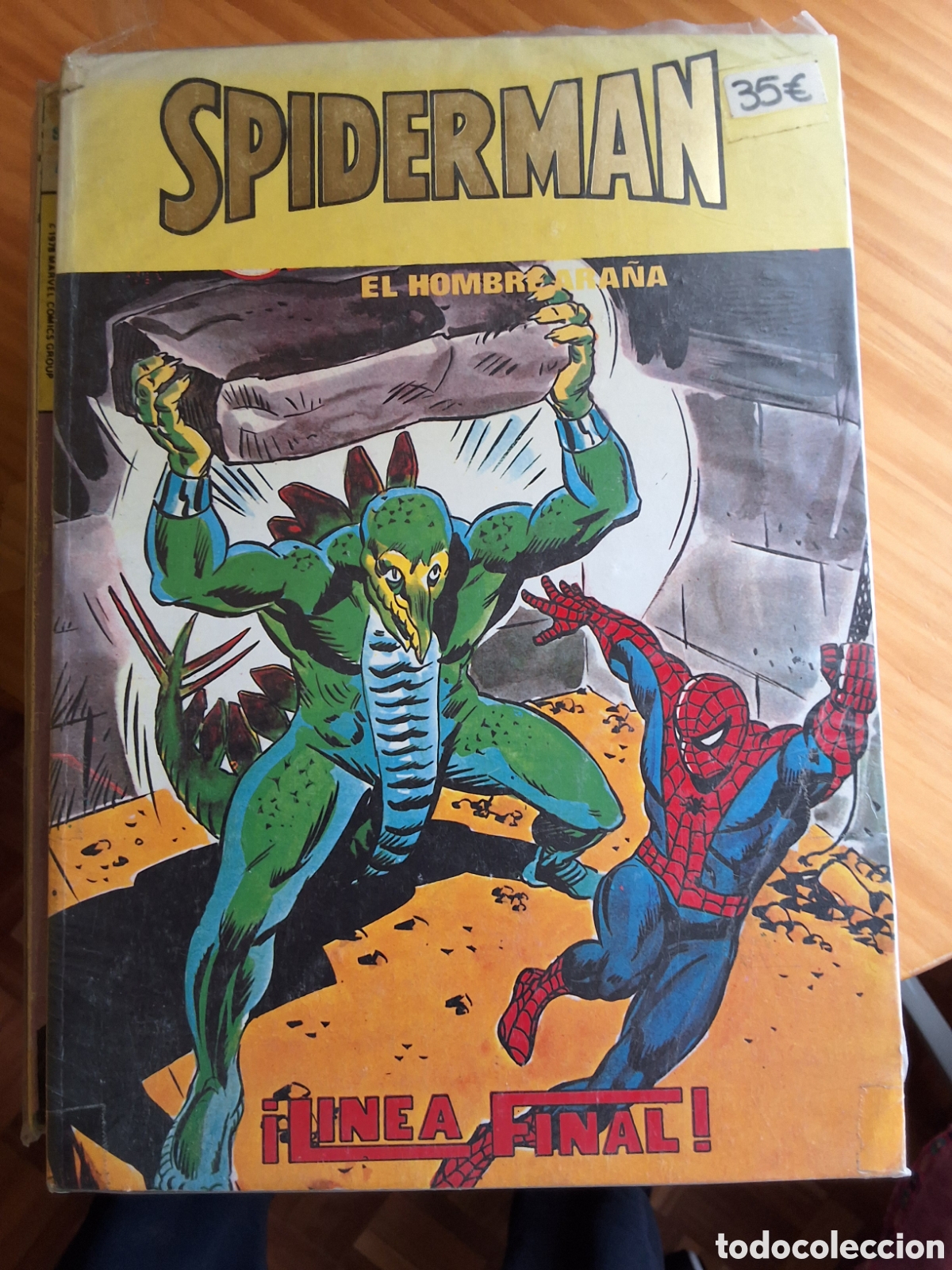 C&oacute;mics: Spiderman comic mundi comic surco l&iacute;nea final - Foto 1