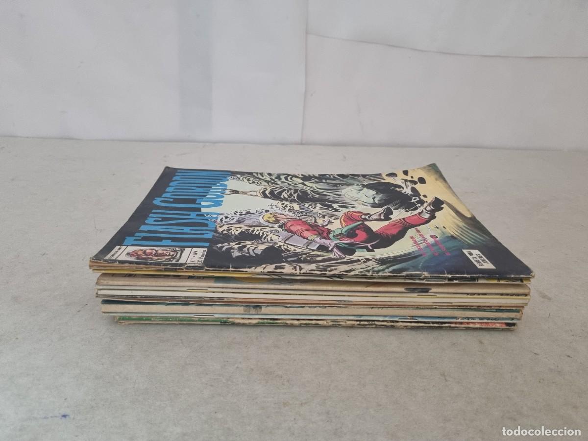 C&oacute;mics: Lote de 12 c&oacute;mics t&iacute;tulos variados - Foto 16