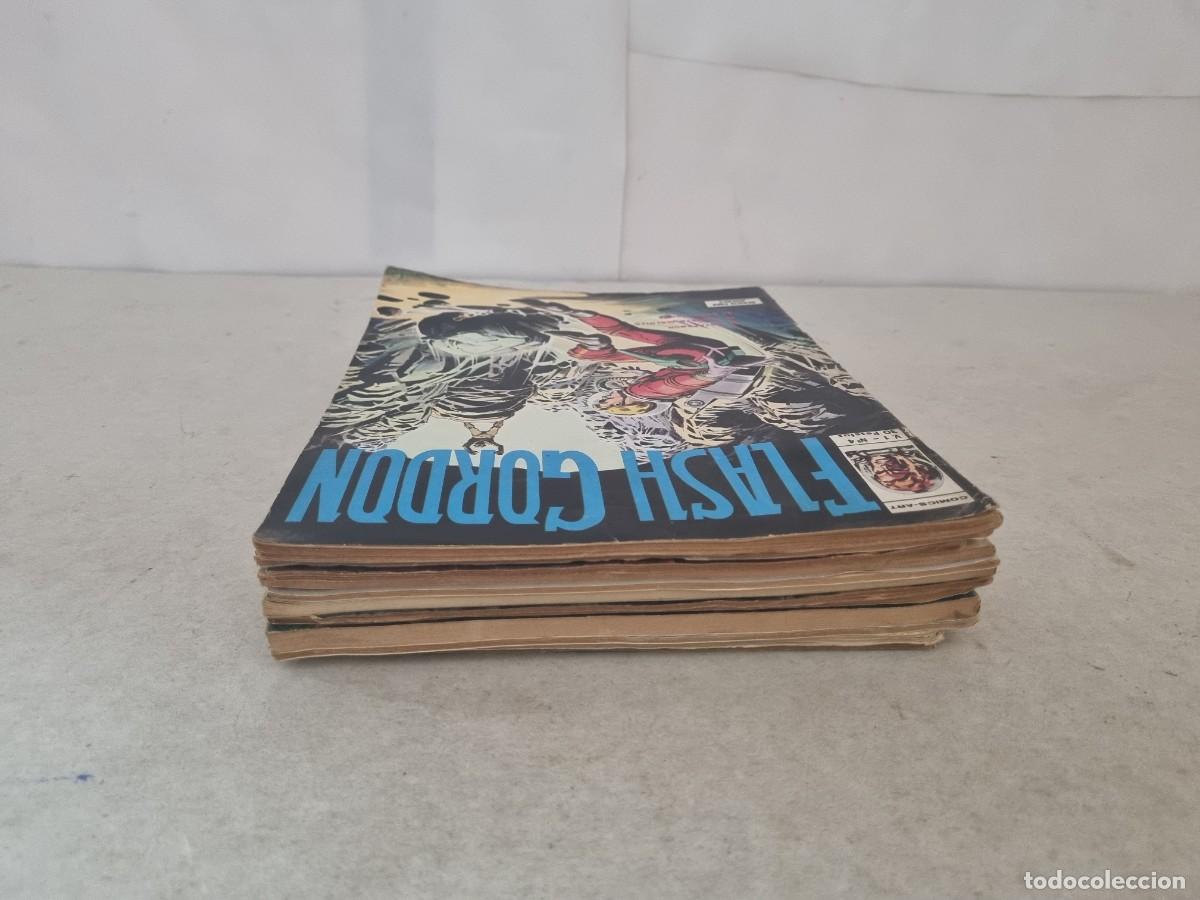 C&oacute;mics: Lote de 12 c&oacute;mics t&iacute;tulos variados - Foto 17