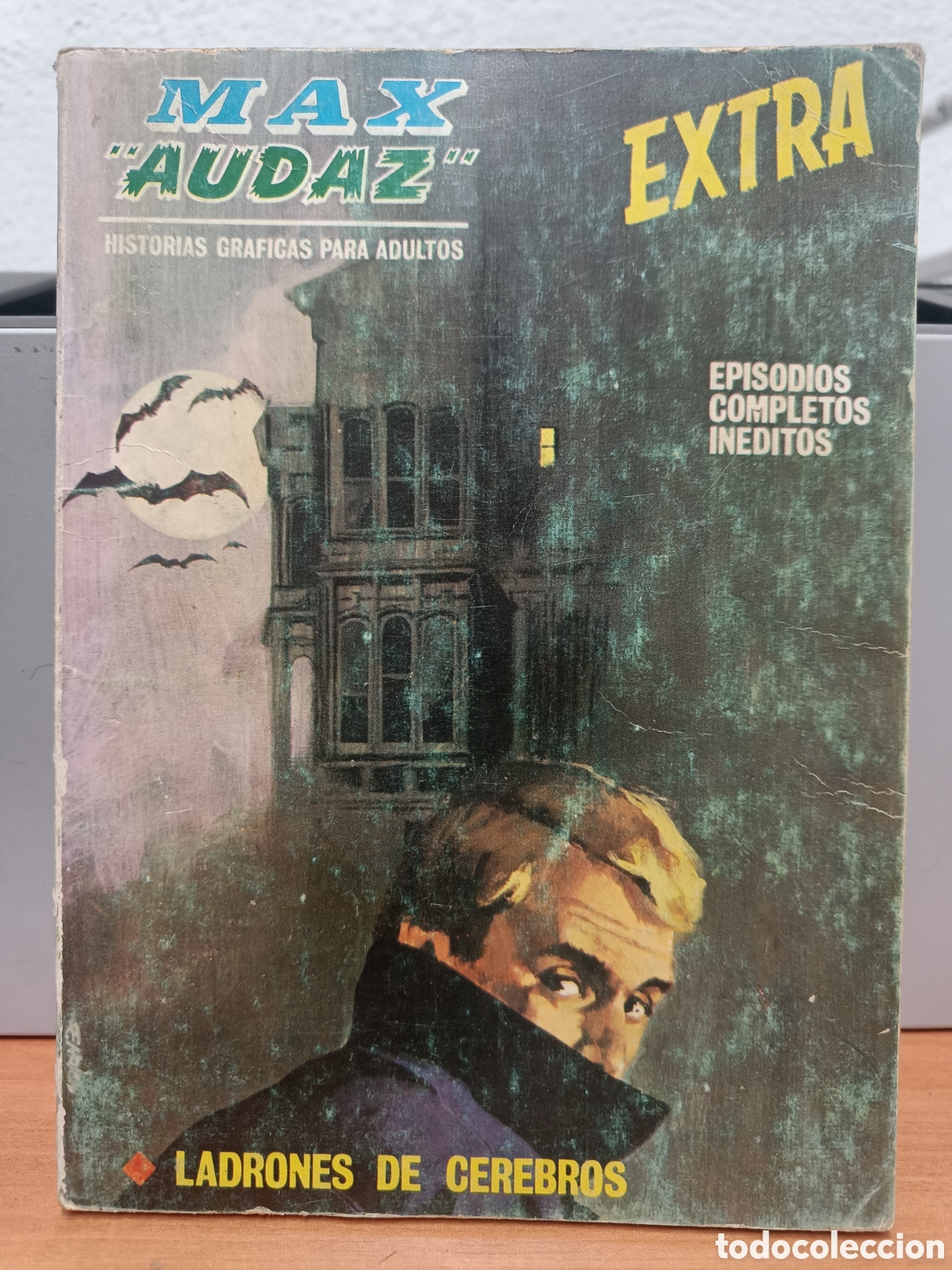 C&oacute;mics: LADRONES DE CEREBROS. MAXWELL HAWKE. MAX AUDAZ. HISTORIAS GR&Aacute;FICAS PARA ADULTOS. V&Eacute;RTICE.