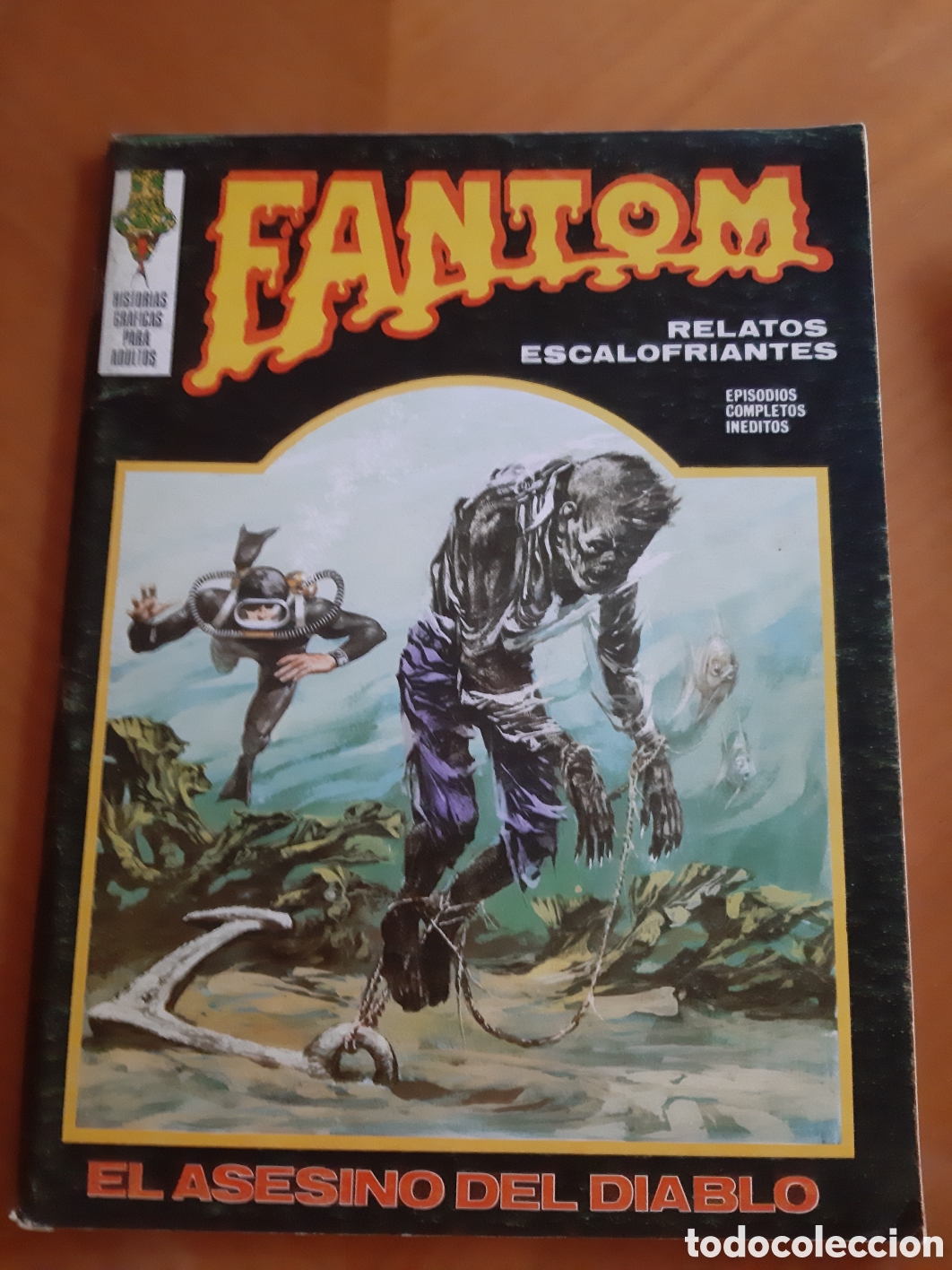 C&oacute;mics: C&oacute;mic Fantom. Relatos escalofriantes. V&eacute;rtice.