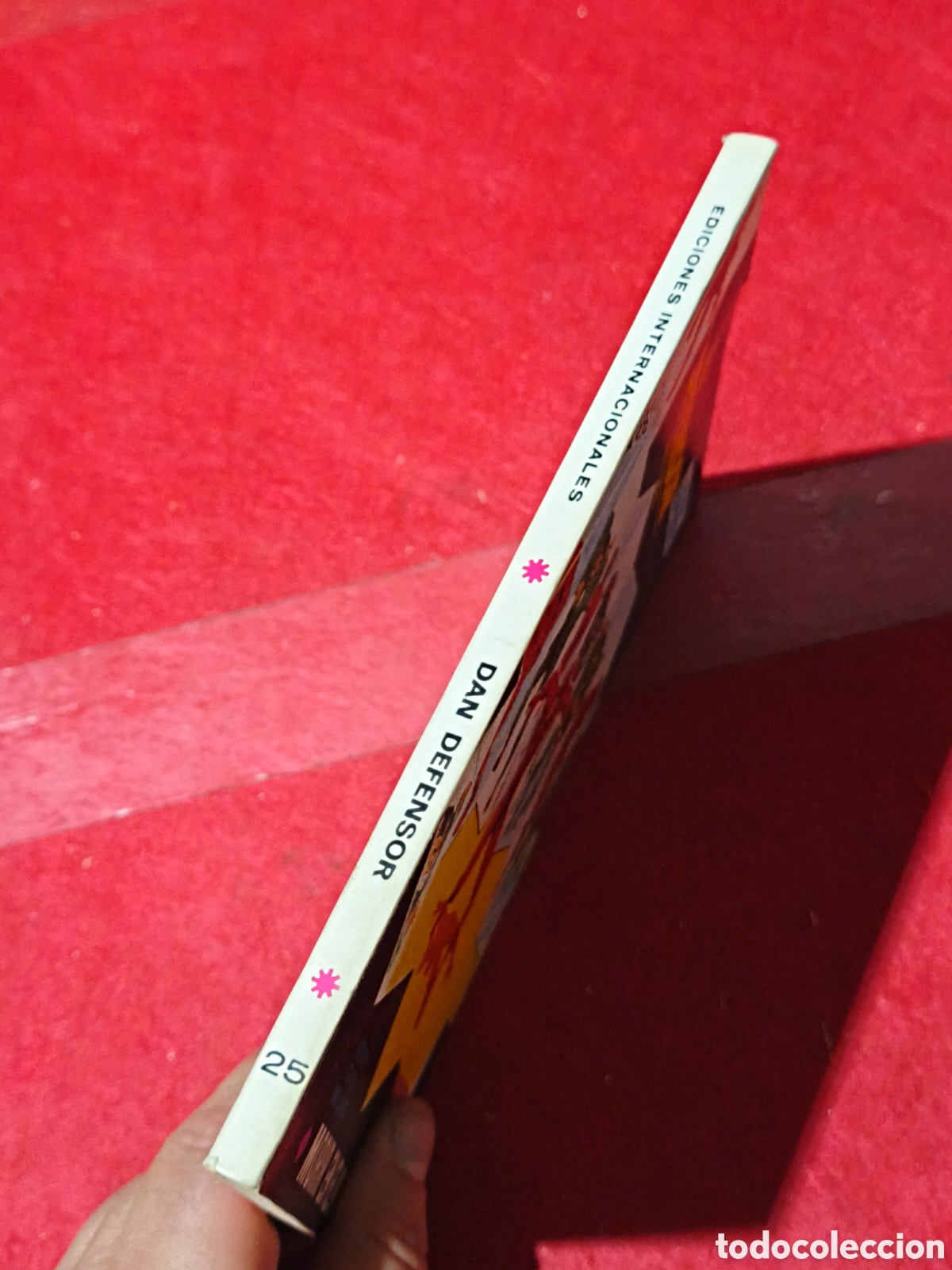 C&oacute;mics: Dan Defensor 25 Morir en el mar V&eacute;rtice - Foto 2