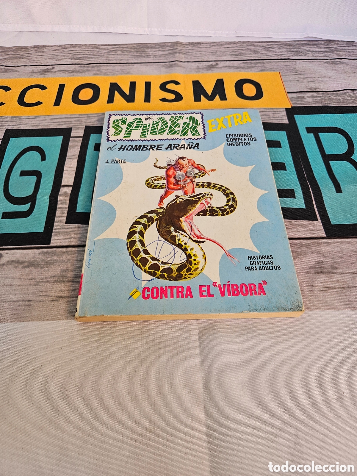 C&oacute;mics: COMIC SPIDER EXTRA EL HOMBRE ARA&Ntilde;A CONTRA EL VIVORA. PARTE I . VERTICE