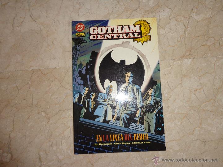 C&oacute;mics: BATMAN - GOTHAM CENTRAL - EN LA LINEA DEL DEBER --- NORMA EDITORIAL- 111-1 - Foto 2