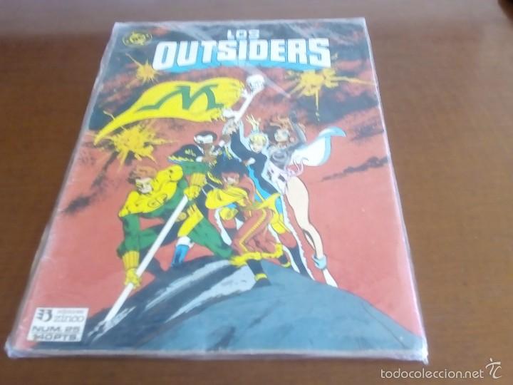 C&oacute;mics: LOS OUTSIDERS N-25 - Foto 1