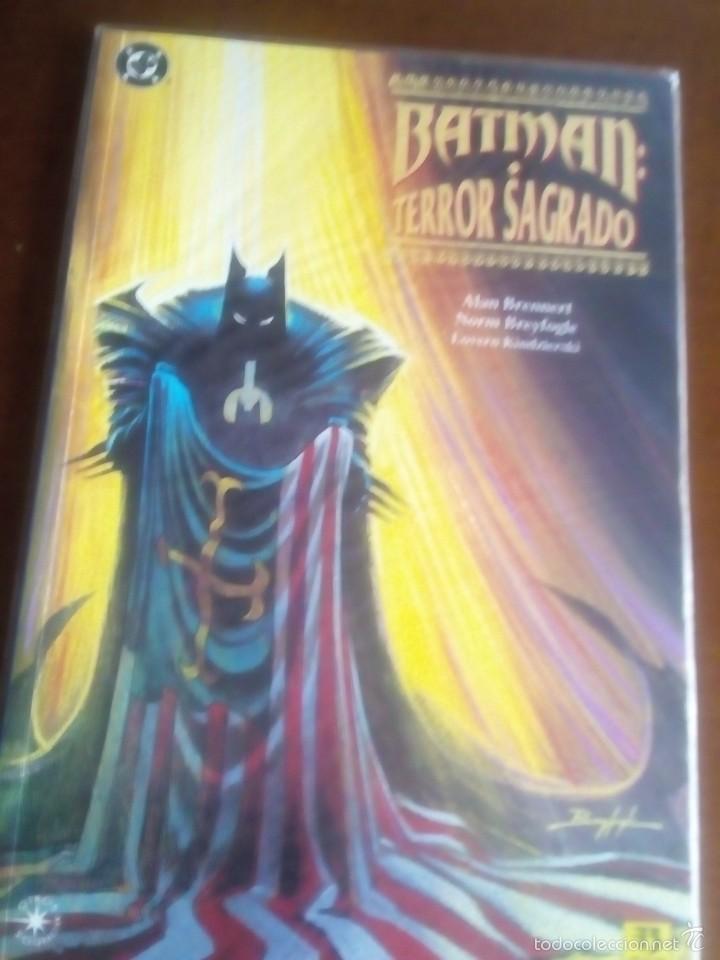 C&oacute;mics: BATMAN TERROR SAGRADO - Foto 1