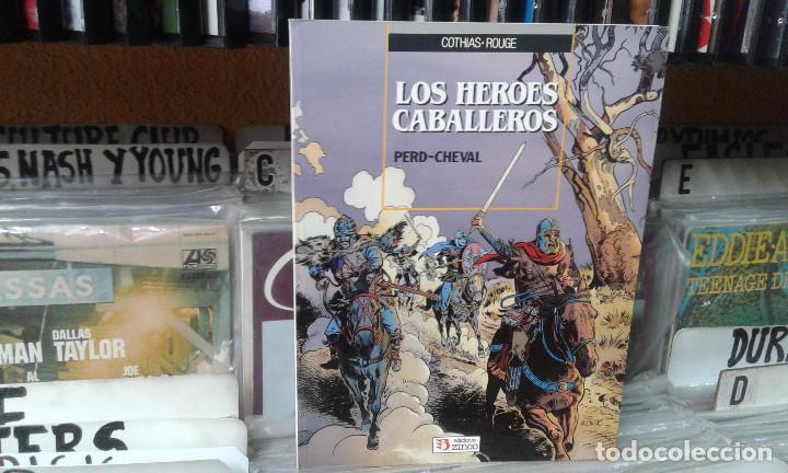 C&oacute;mics: LOS HEROES CABALLEROS - PERD - CHEVAL - EDICIONES ZINCO - - Foto 1