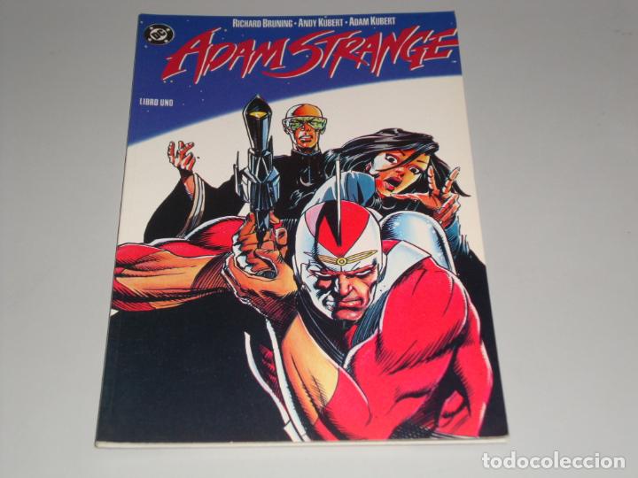 C&oacute;mics: ADAM STRANGE LIBRO UNO - Foto 1