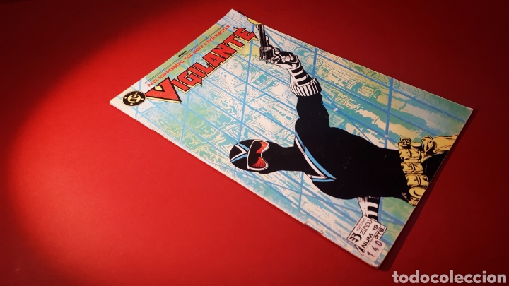 C&oacute;mics: VIGILANTE 19 ZINCO DC - Foto 1