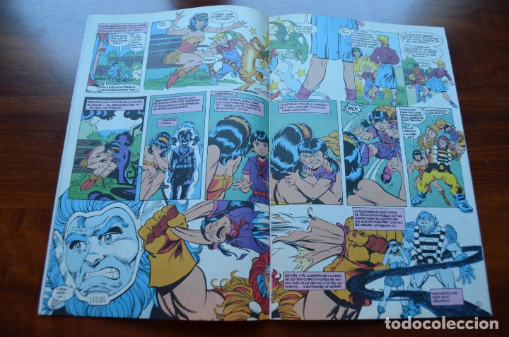 C&oacute;mics: J&oacute;venes Eternos 3 - Foto 3