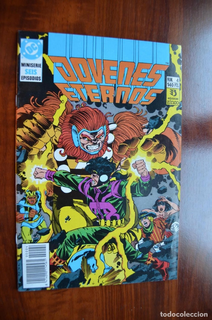 C&oacute;mics: J&oacute;venes Eternos 4 - Foto 1