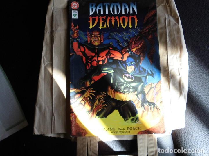 C&oacute;mics: BATMAN DEMON DC - Foto 1