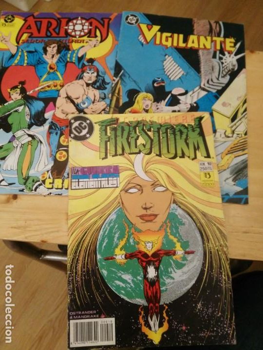C&oacute;mics: VIGILANTE, ARION, FIRESTORM - Foto 1