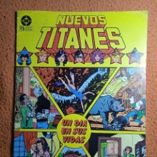 Comics: NUEVOS TITANES 8 VOL 1 ZINCO. Lote 301238428