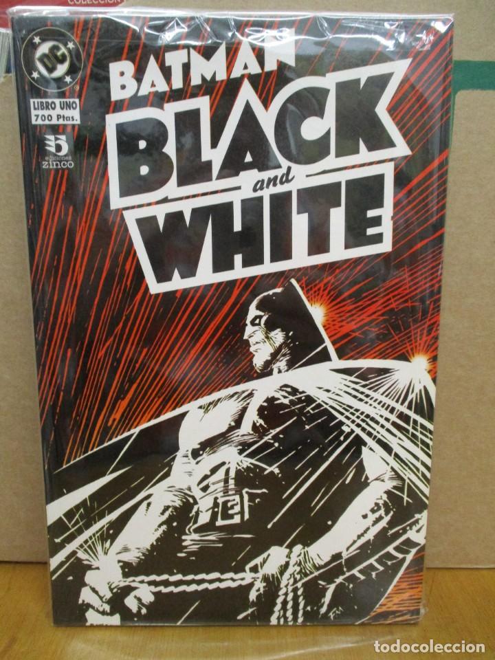 BATMAN - BLACK AND WHITE - 2 TOMOS COMPLETA - (Tebeos y Comics - Zinco - Batman)