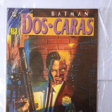 Cómics: BATMAN DOS CARAS TOMO ÚNICO RÚSTICA (ZINCO). Lote 353645348