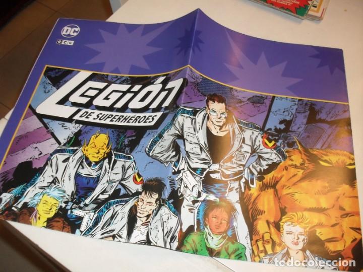 C&oacute;mics: GRAN POSTER LEGION DE SUPERHEROES.ECC COMICS,A&Ntilde;O 2018.DE KIOSKO. - Foto 1