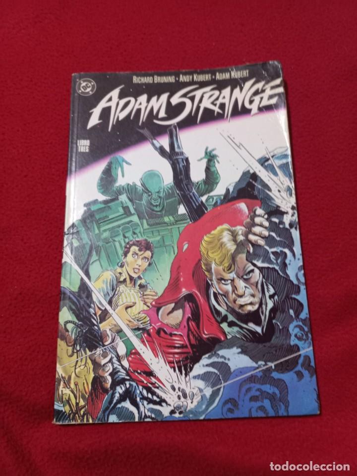 C&oacute;mics: ADAM STRANGE LIBRO TRES - BRUNING & KUBERT - PRESTIGIO - Foto 1