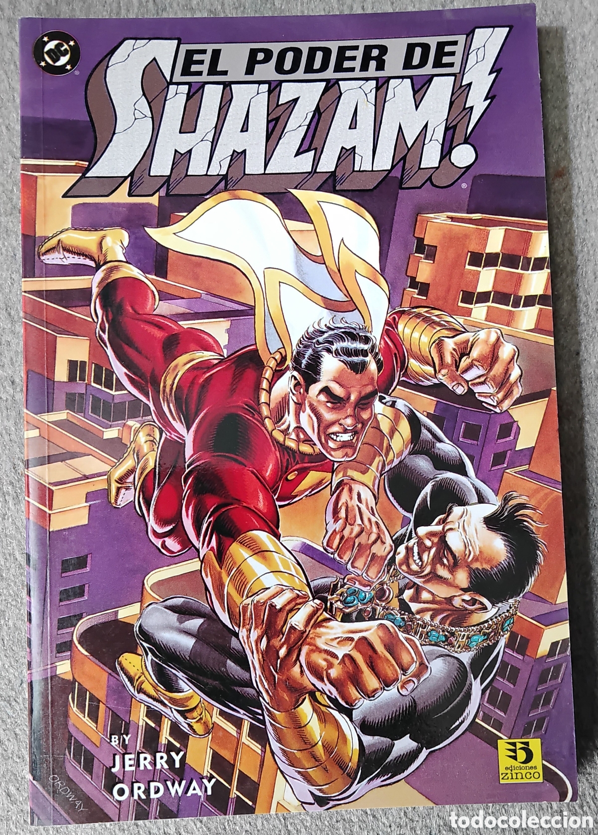 C&oacute;mics: EL PODER DE SHAZAM por Jerry Ordway - Foto 1